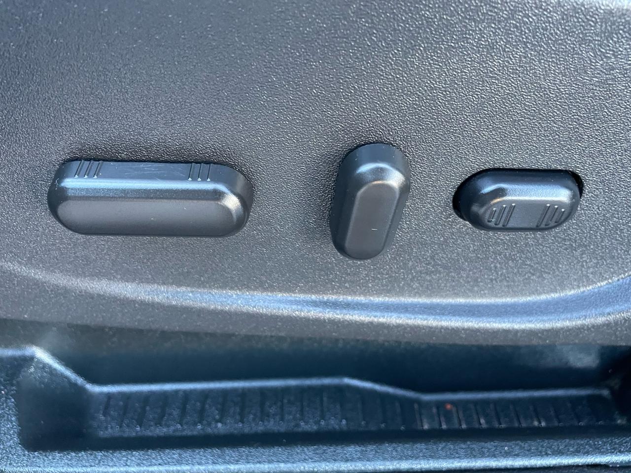 2018 Ford Escape SE Photo