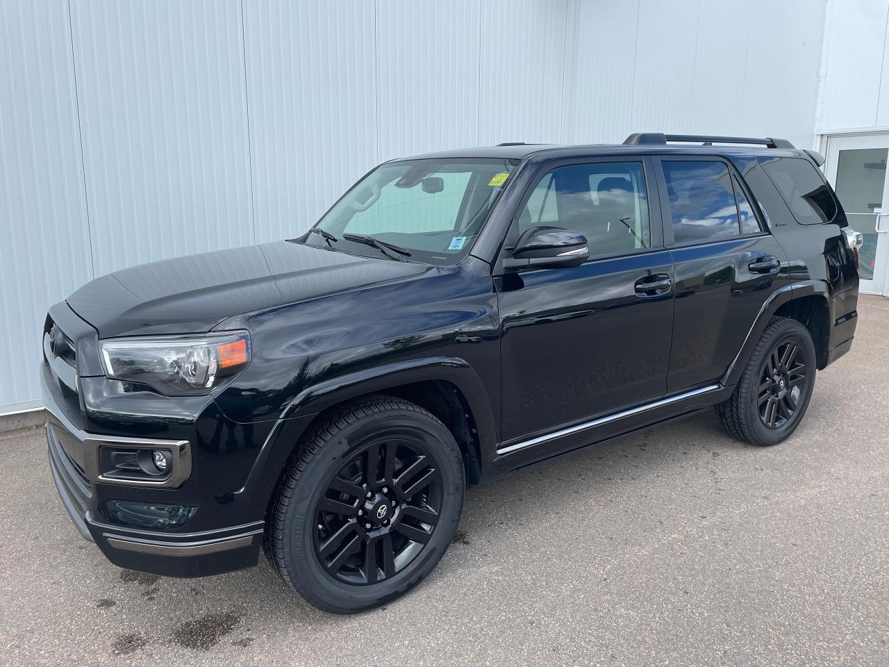 2021 Toyota 4Runner SR5 Photo0