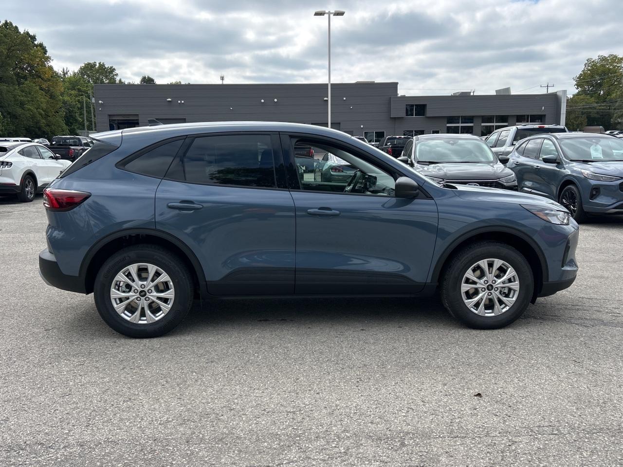 2025 Ford Escape Active  - Power Liftgate - Tech Package Photo3