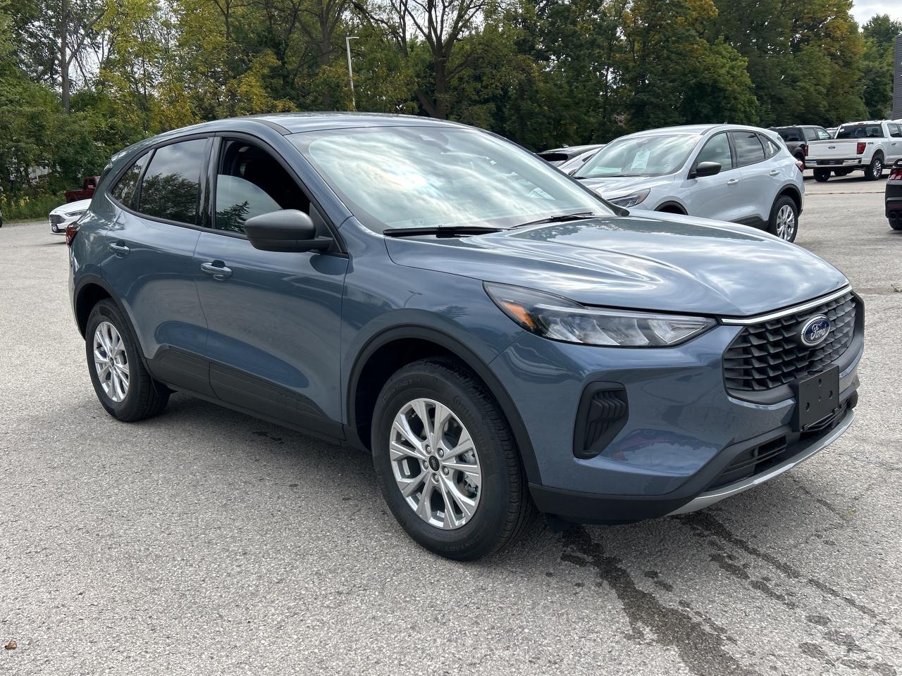 2025 Ford Escape Active  - Power Liftgate - Tech Package Photo2