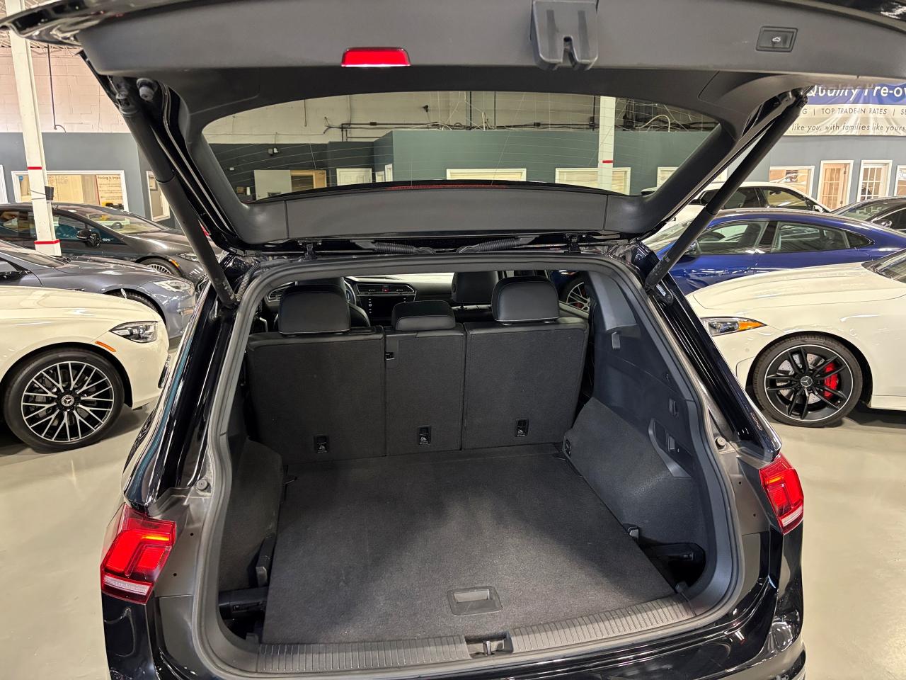 2024 Volkswagen Tiguan Highline R-Line|4MOTION|NAV|FENDERAUDIO|AMBIENT|++ - Photo #6