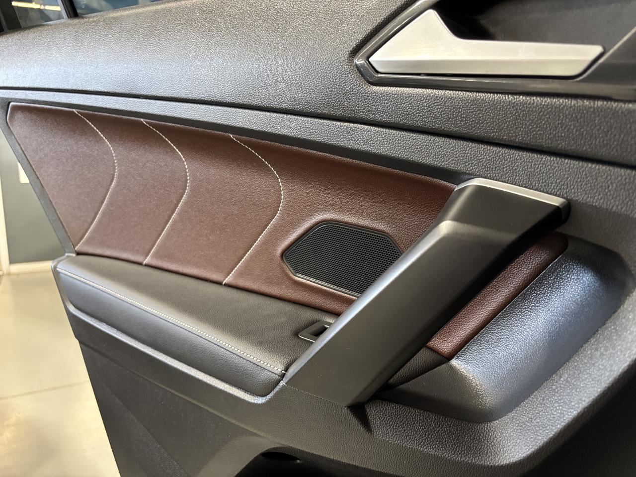 2024 Volkswagen Tiguan Highline R-Line|4MOTION|NAV|FENDERAUDIO|AMBIENT|++ - Photo #11