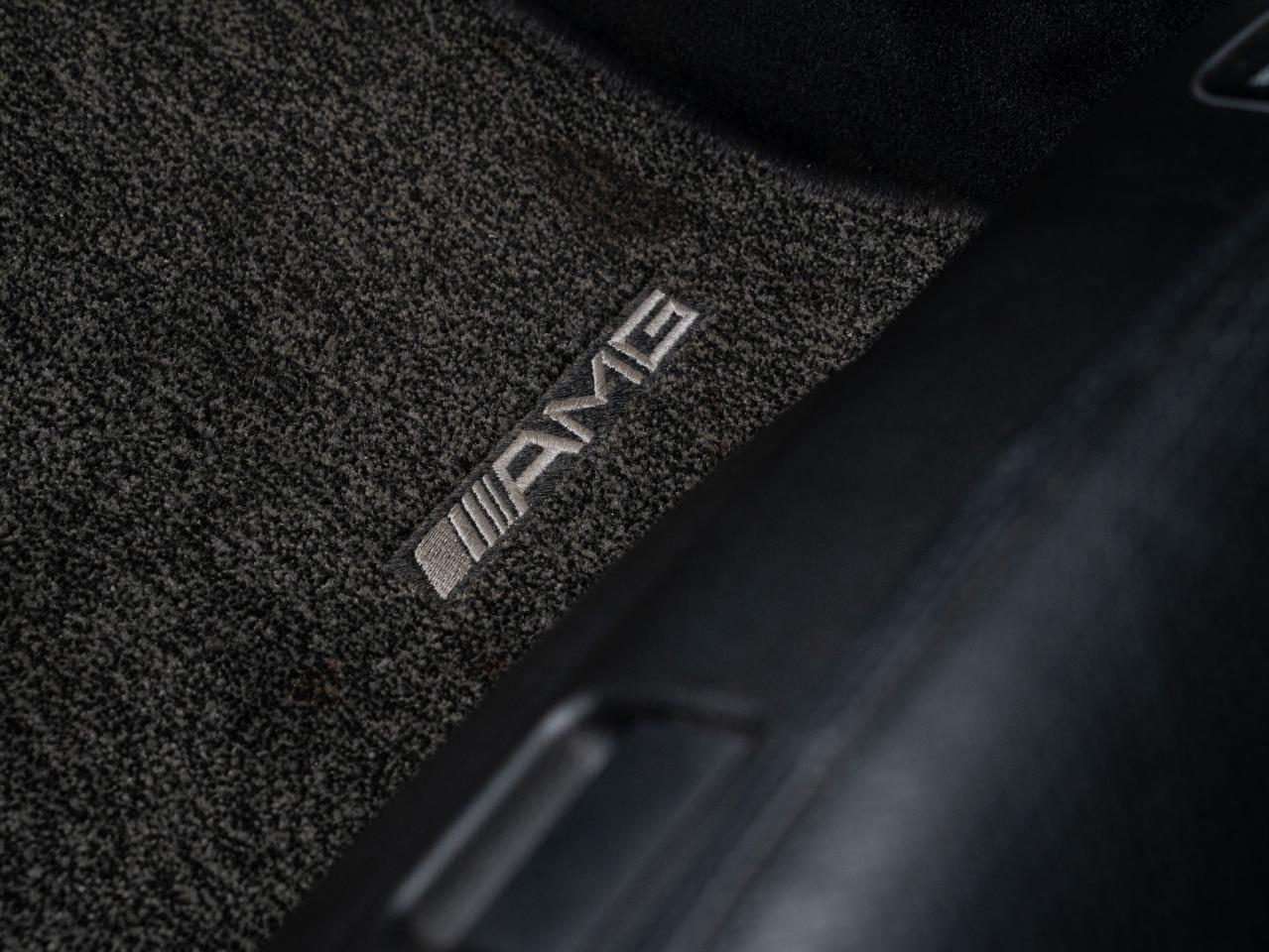 2009 Mercedes-Benz SL-Class 63 | CONVERTIBLE | AMG | SUNROOF Photo