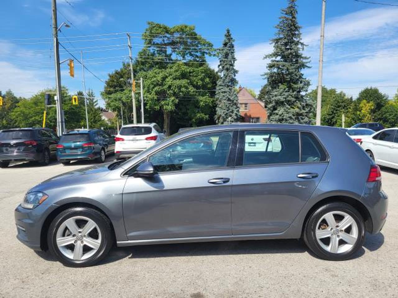 2021 Volkswagen Golf COMFORTLINE Photo