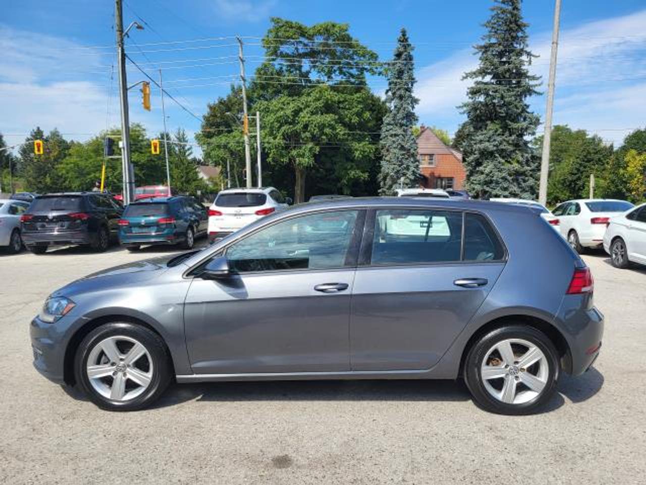 2021 Volkswagen Golf COMFORTLINE Photo