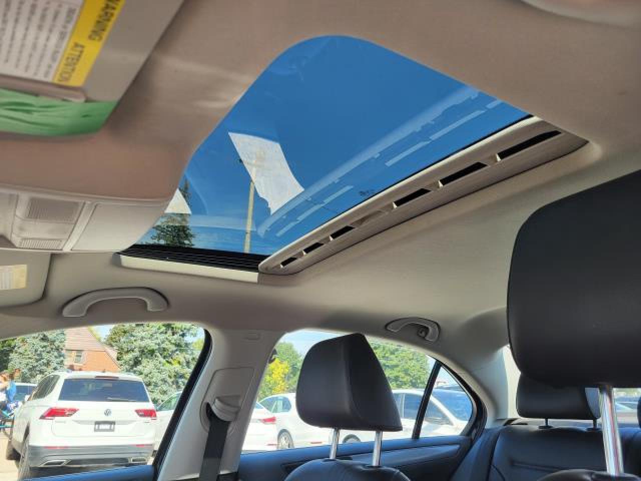2015 Volkswagen Jetta HIGHLINE TDI Photo35