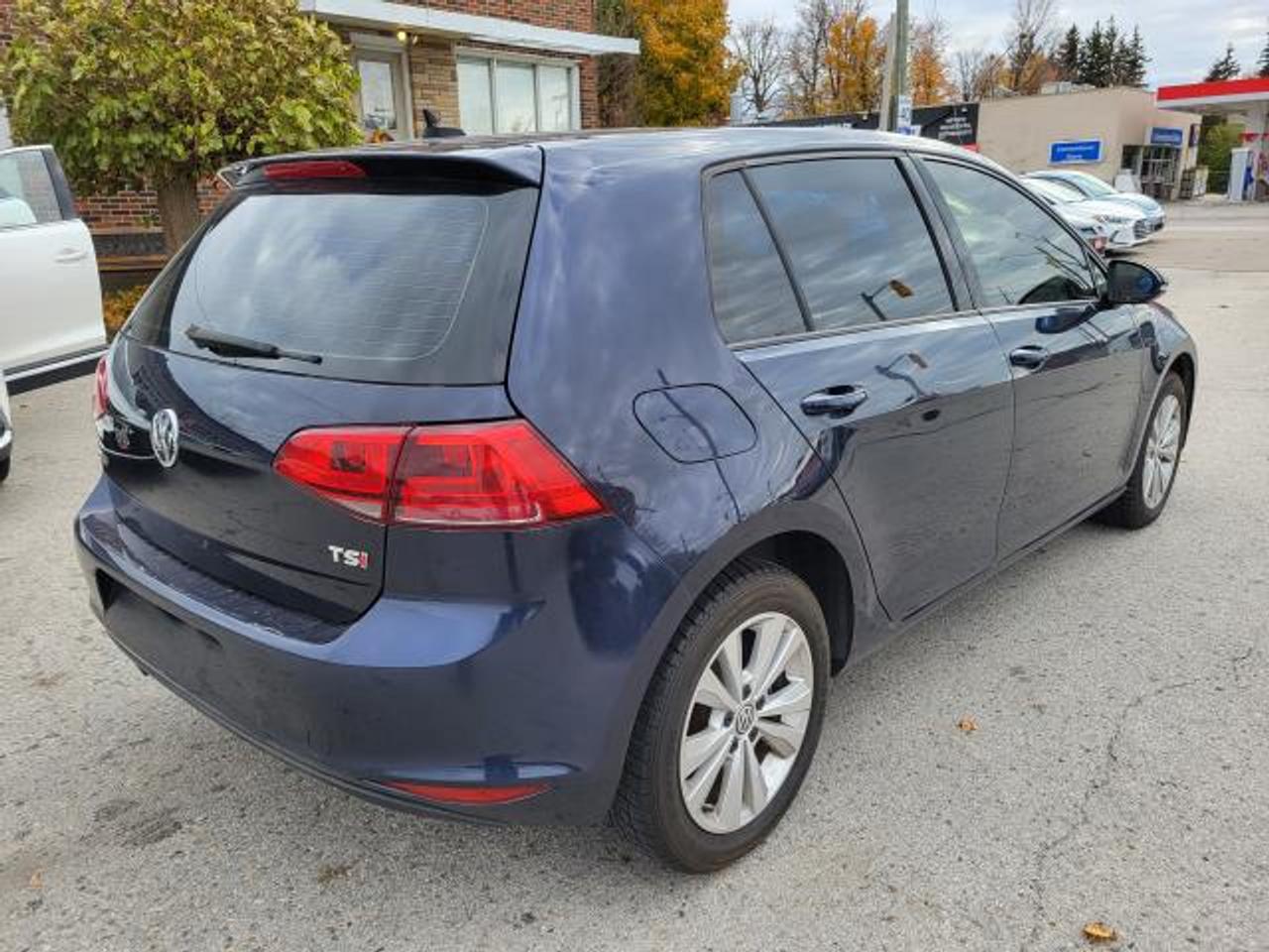 2017 Volkswagen Golf COMFORTLINE Photo