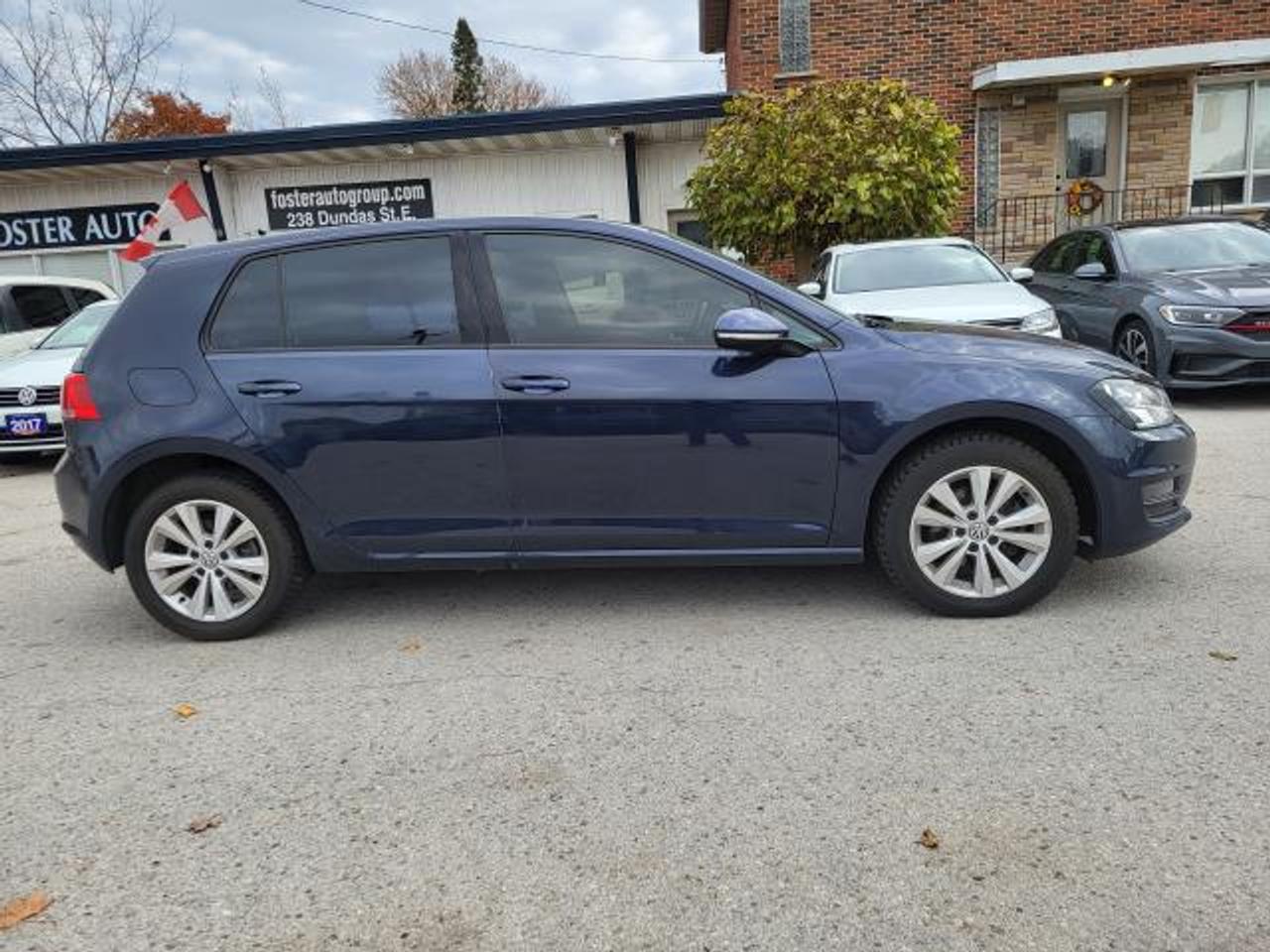 2017 Volkswagen Golf COMFORTLINE Photo