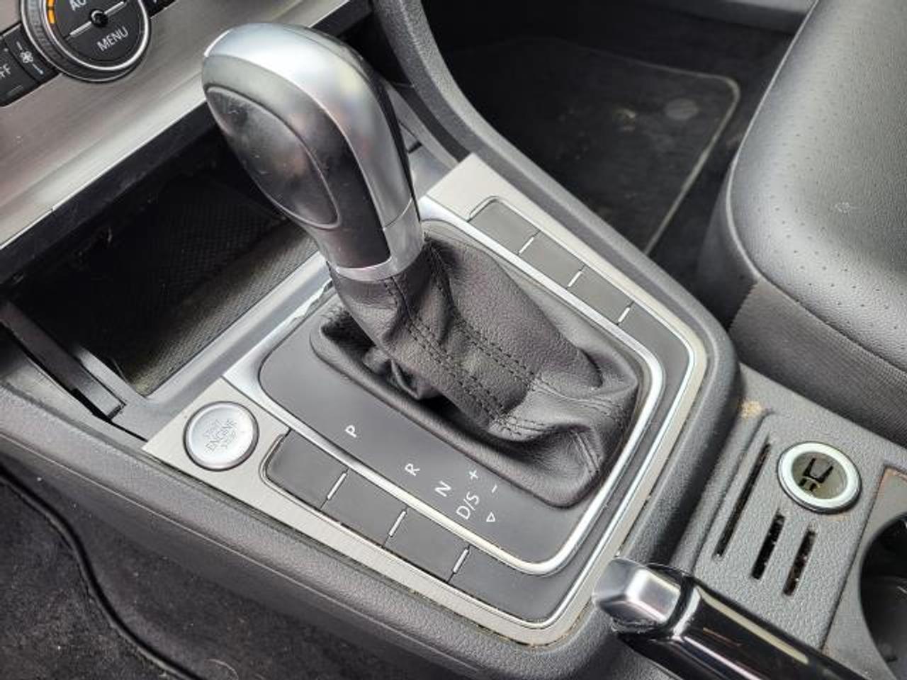 2017 Volkswagen Golf COMFORTLINE Photo