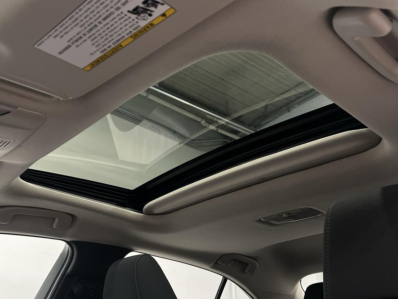 2022 Toyota Corolla LE UPGRADE |SUNROOF | ALLOYS | CARPLAY | HTD SEATS Photo