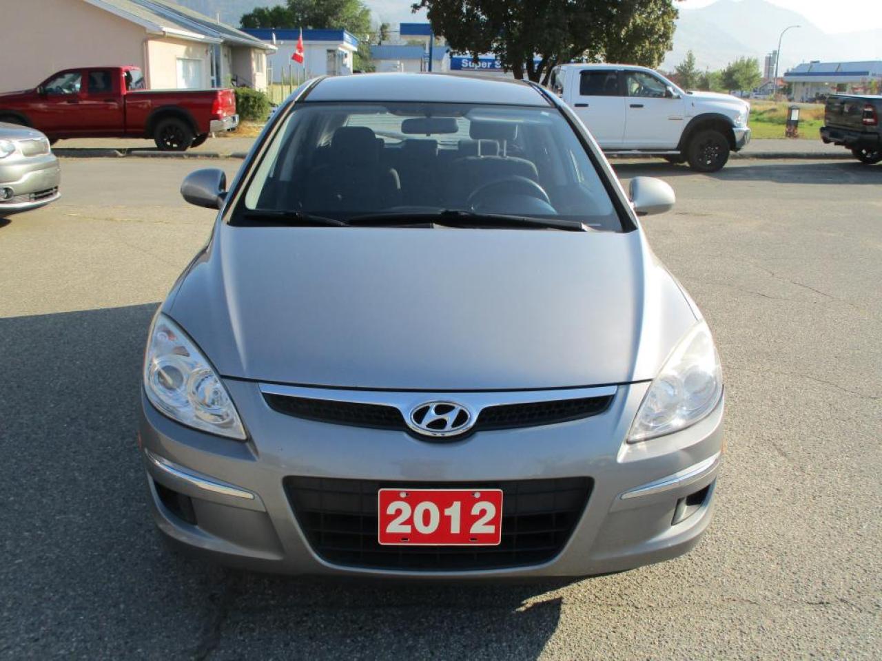 2012 Hyundai Elantra Touring GLS HATCHBACK - Photo #2