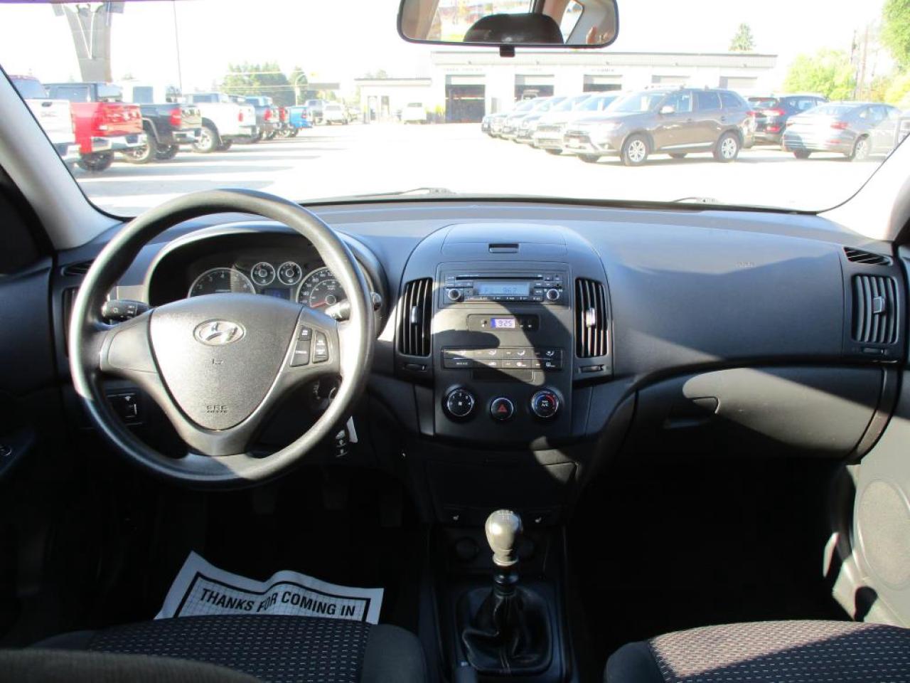 2012 Hyundai Elantra Touring GLS HATCHBACK Photo17