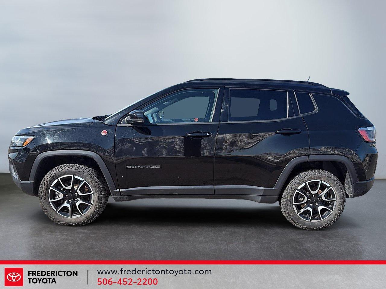 2024 Jeep Compass Trailhawk Photo4