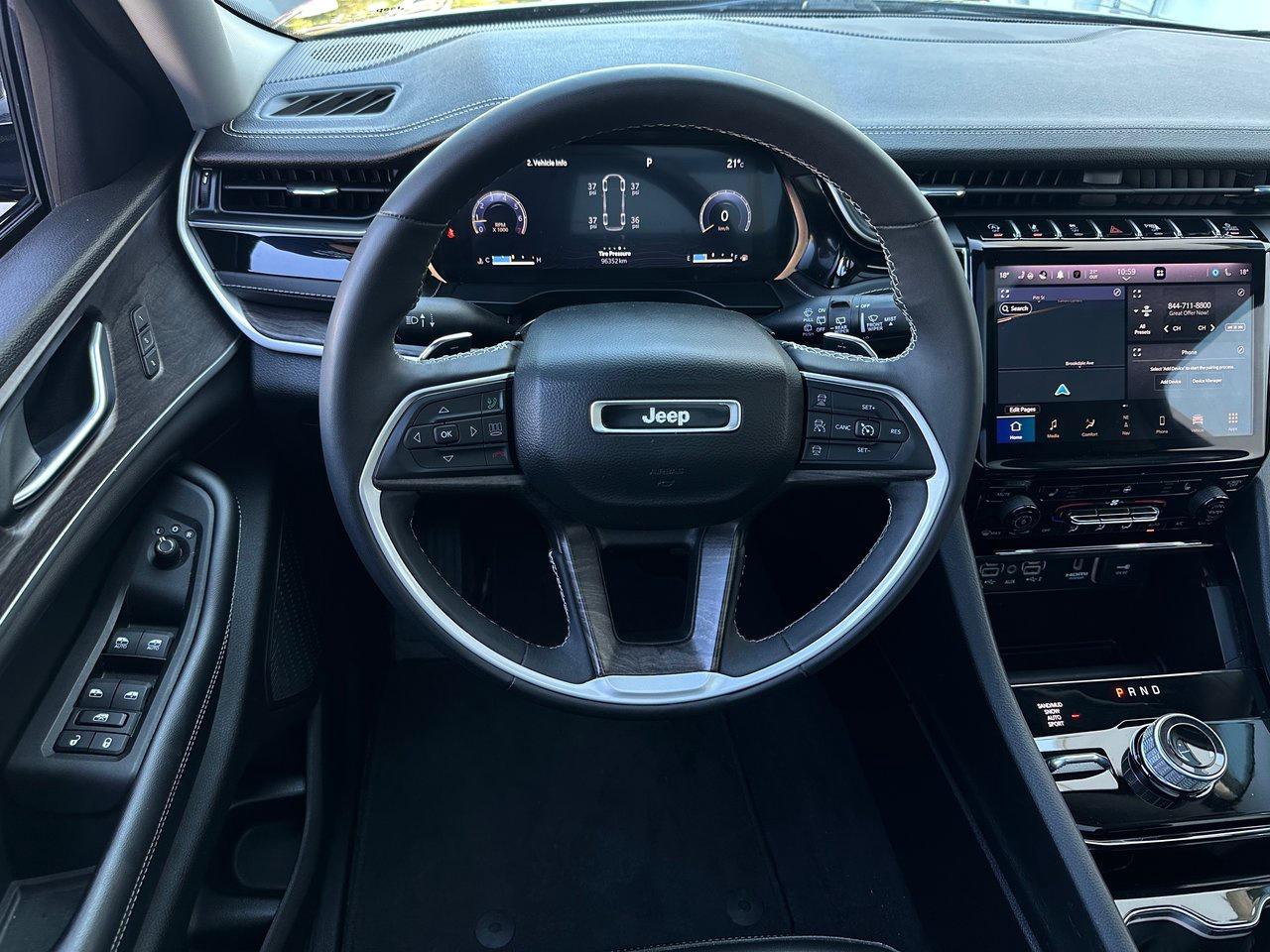 2023 Jeep Grand Cherokee L Limited Photo