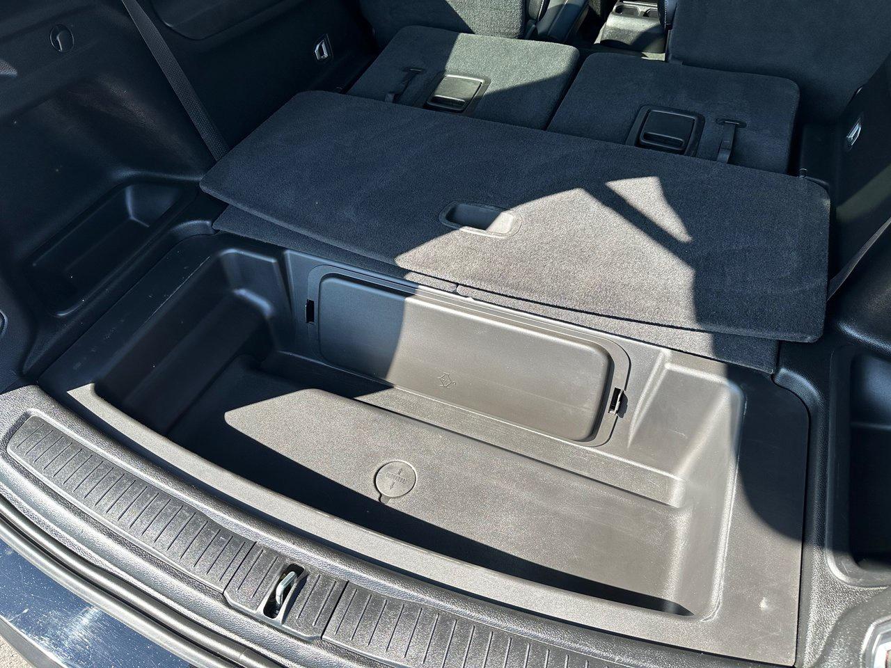 2023 Jeep Grand Cherokee L Limited Photo