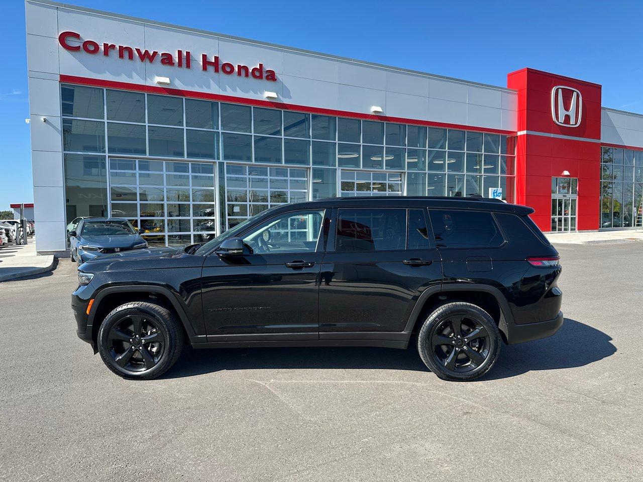 2023 Jeep Grand Cherokee L Limited Photo2