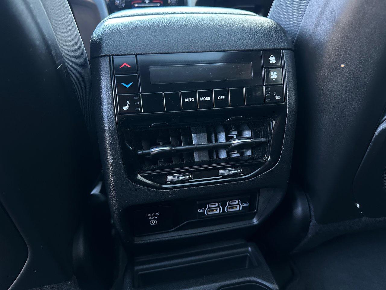 2023 Jeep Grand Cherokee L Limited Photo