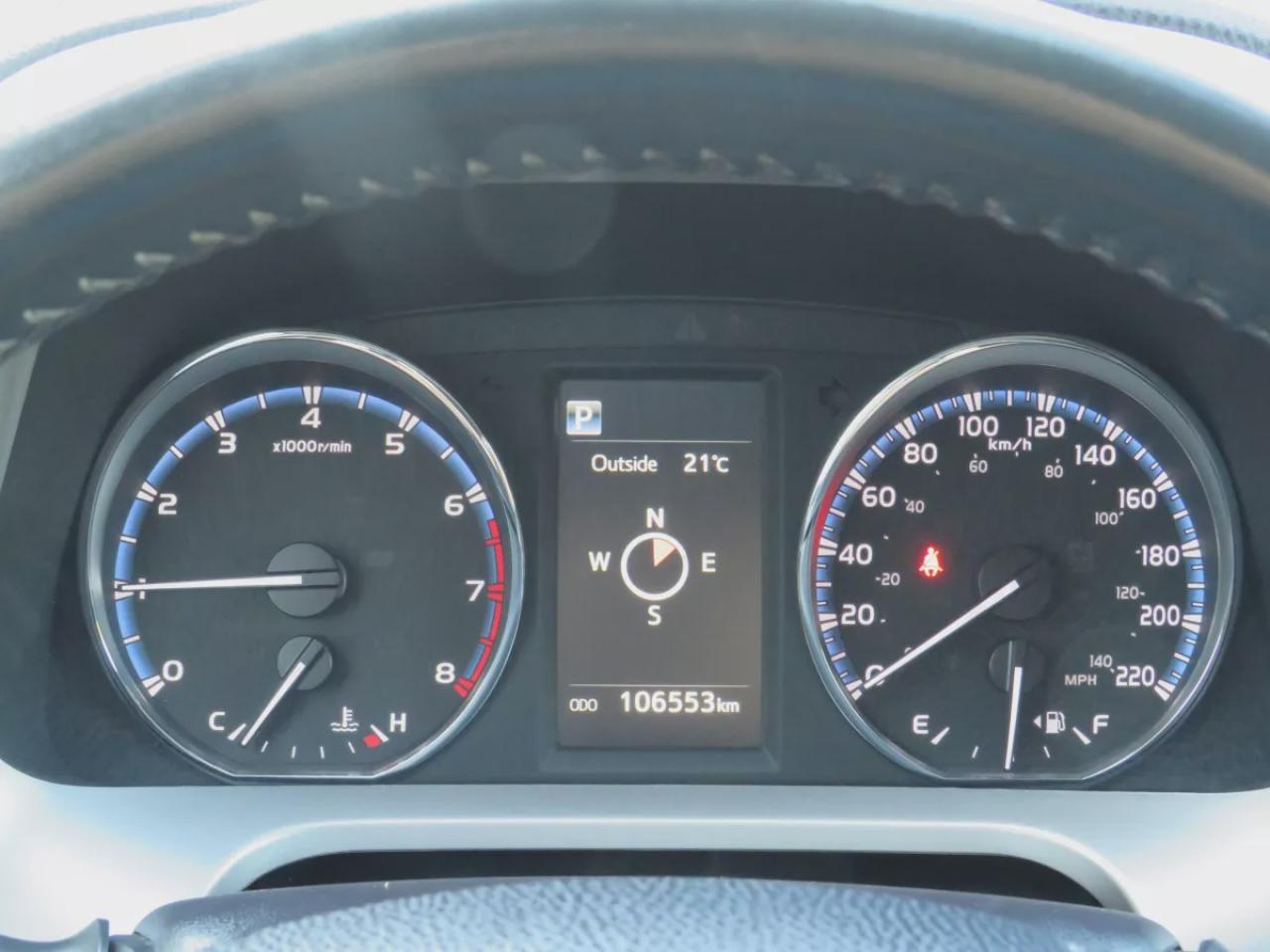 2018 Toyota RAV4 Limited (**CLEAN TITLE/NO ACCIDENTS!!**SAFETY/CERTIFIED!!**AWD**ALLOY RIMS**TWO-TONE LEATHER**SUNROOF**NAVIGATION**REVERSE CAMERA**DUAL CLIMATE CONTROL**ECO AND SPORT MODE**HEATED SEATS/STEERING WHEEL**LANE ASSIST**AWD LOCK**PUSH BUTTON START**DIGITAL TOU Photo