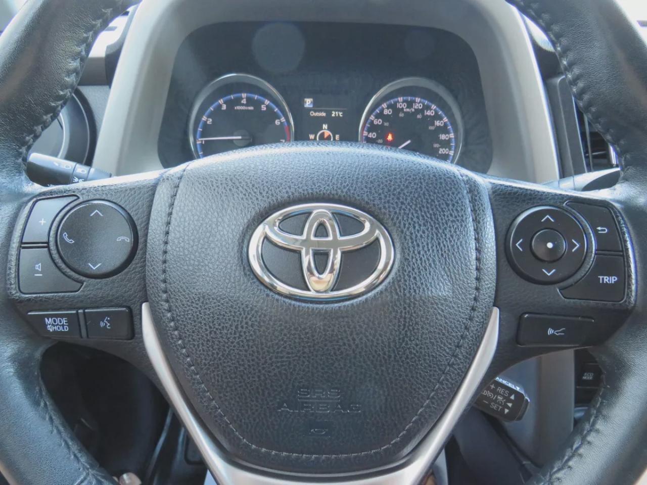 2018 Toyota RAV4 Limited (**CLEAN TITLE/NO ACCIDENTS!!**SAFETY/CERTIFIED!!**AWD**ALLOY RIMS**TWO-TONE LEATHER**SUNROOF**NAVIGATION**REVERSE CAMERA**DUAL CLIMATE CONTROL**ECO AND SPORT MODE**HEATED SEATS/STEERING WHEEL**LANE ASSIST**AWD LOCK**PUSH BUTTON START**DIGITAL TOU Photo