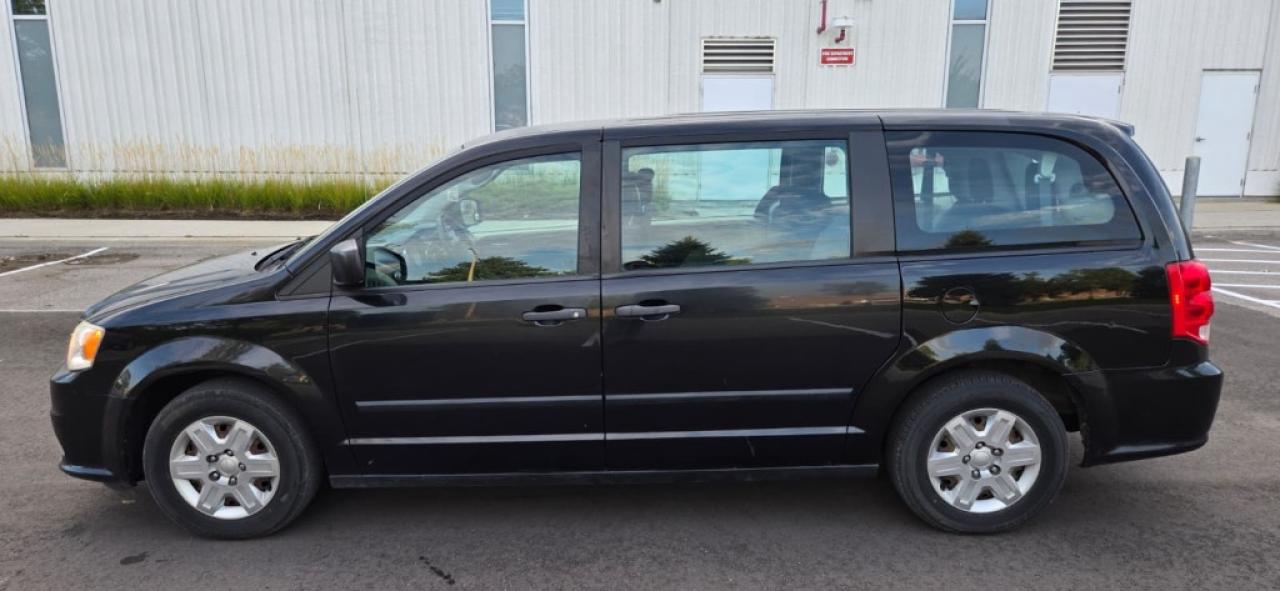 2012 Dodge Grand Caravan SE Front-wheel Drive Passenger Van Automatic Photo3