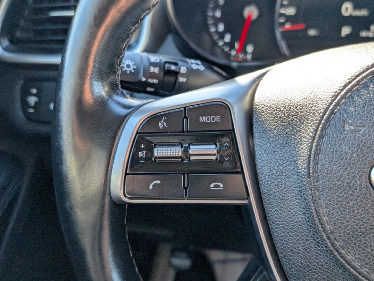 2019 Kia Sorento EX  **V6 ENGINE - 7 PASSENGER** Photo
