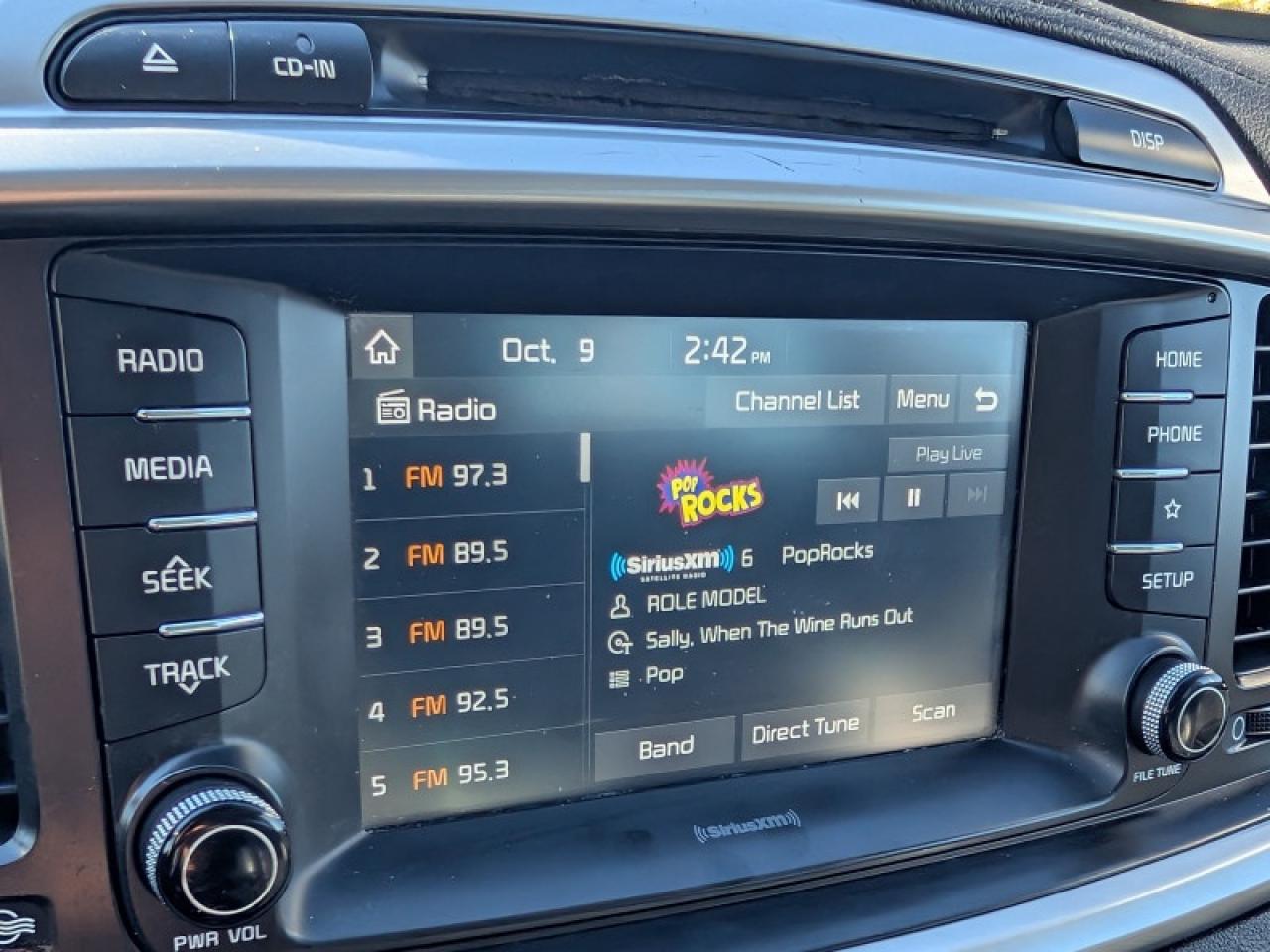 2019 Kia Sorento EX  **V6 ENGINE - 7 PASSENGER** Photo