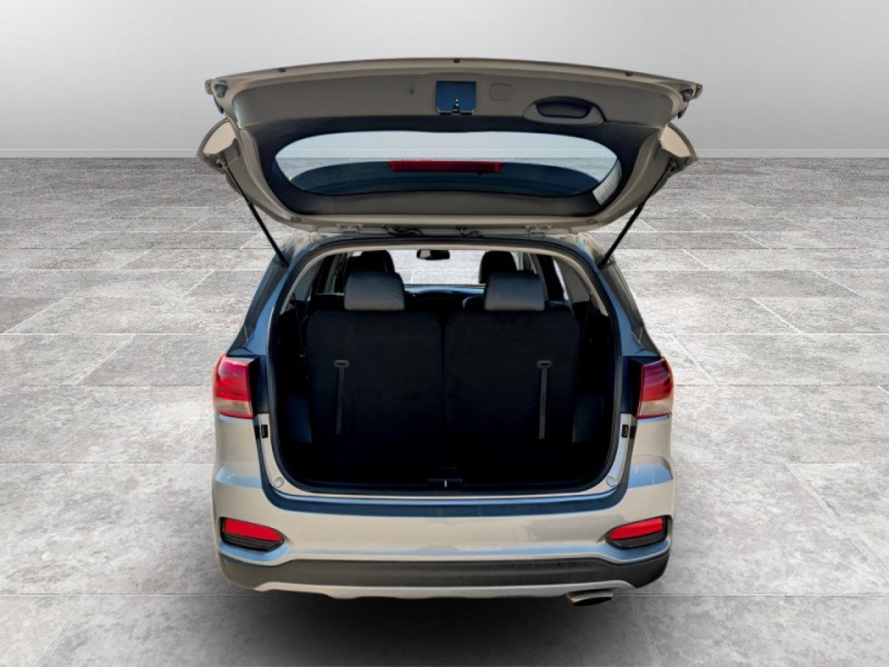 2019 Kia Sorento EX  **V6 ENGINE - 7 PASSENGER** Photo