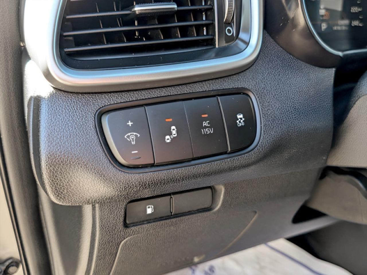 2019 Kia Sorento EX  **V6 ENGINE - 7 PASSENGER** Photo