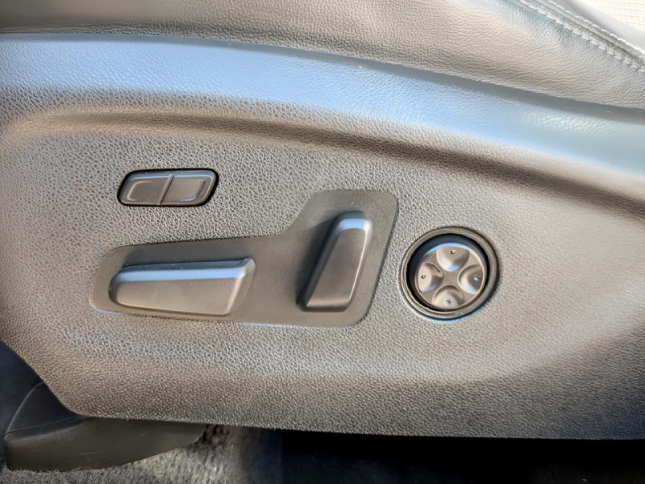 2019 Kia Sorento EX  **V6 ENGINE - 7 PASSENGER** Photo