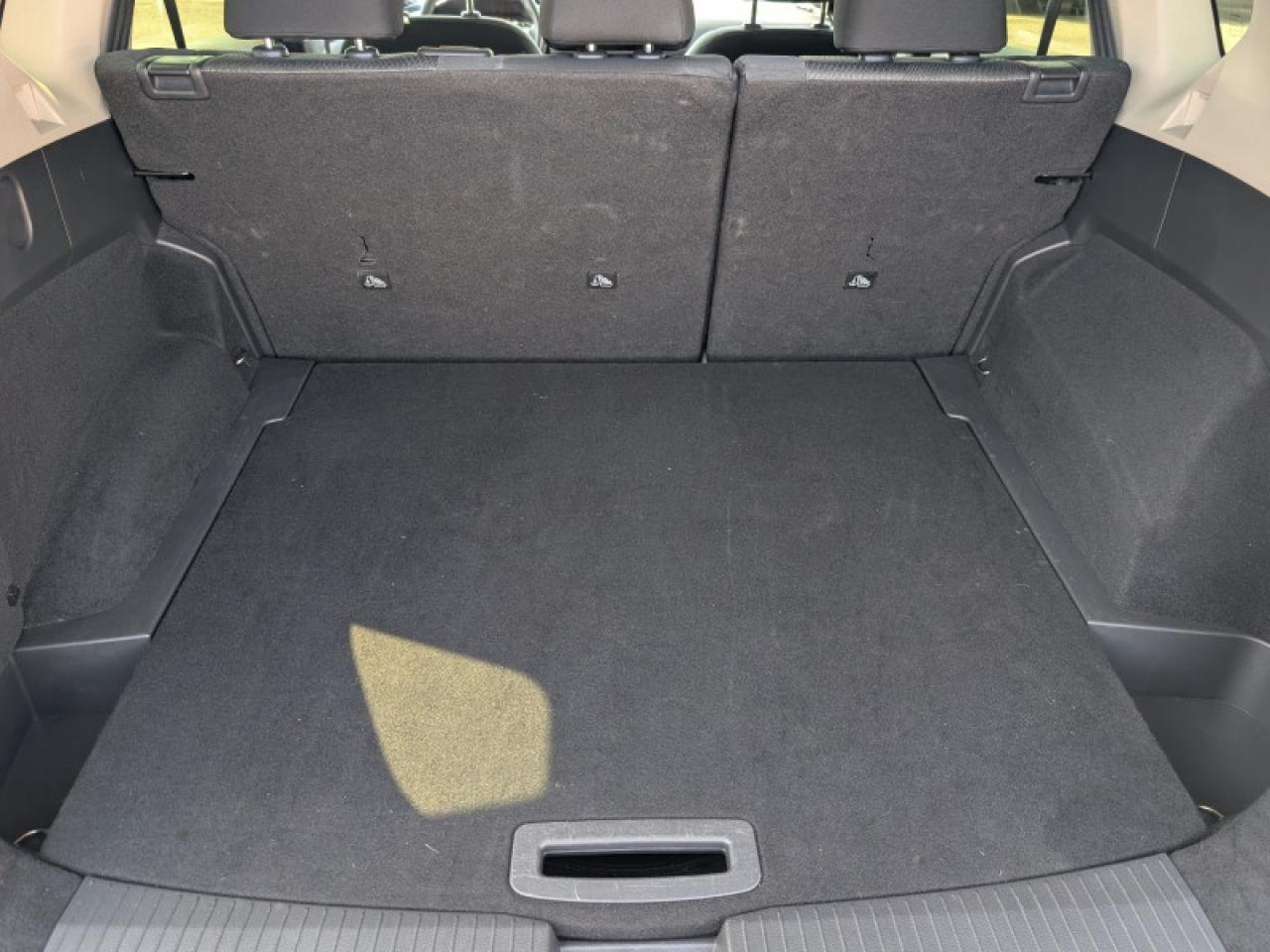 2024 Nissan Rogue SV Moonroof  **PANO ROOF - PWR GATE** Photo