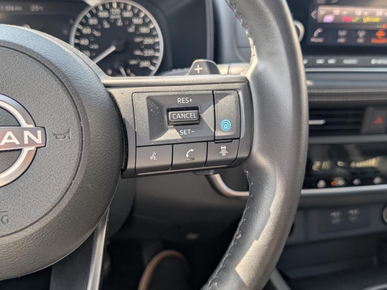 2024 Nissan Rogue SV Moonroof  **PANO ROOF - PWR GATE** Photo