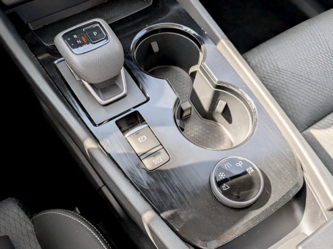 2024 Nissan Rogue SV Moonroof  **PANO ROOF - PWR GATE** Photo