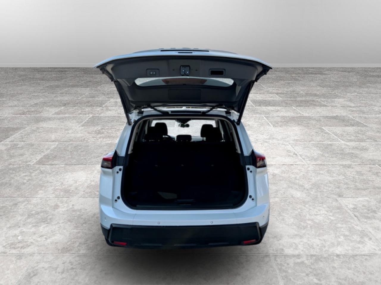 2024 Nissan Rogue SV Moonroof  **PANO ROOF - PWR GATE** Photo