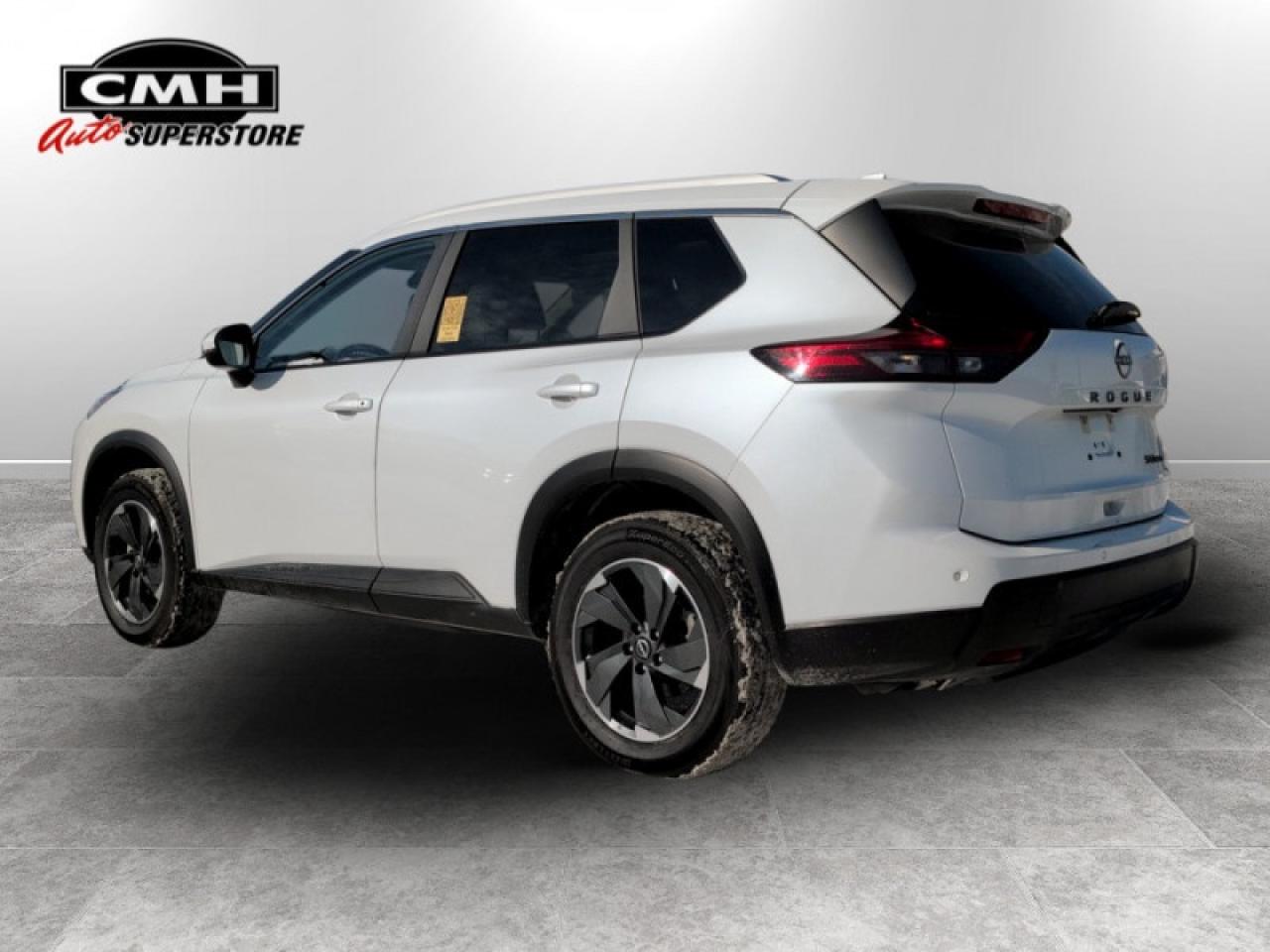 2024 Nissan Rogue SV Moonroof  **PANO ROOF - PWR GATE** Photo