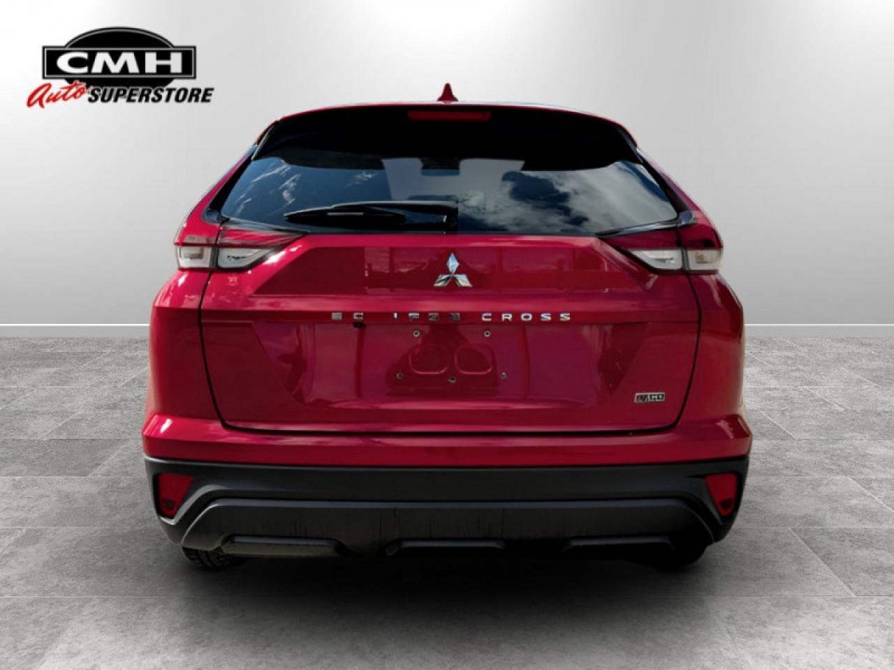 2022 Mitsubishi Eclipse Cross ES  **COL SENS - HTD SEATS** Photo