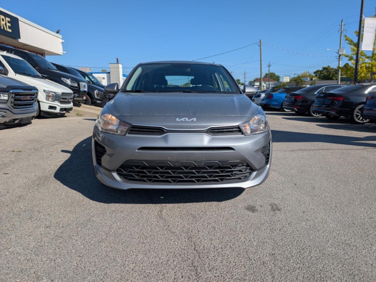2022 Kia Rio 5-Door LX+  **REAR CAM - HTD SEATS** Photo