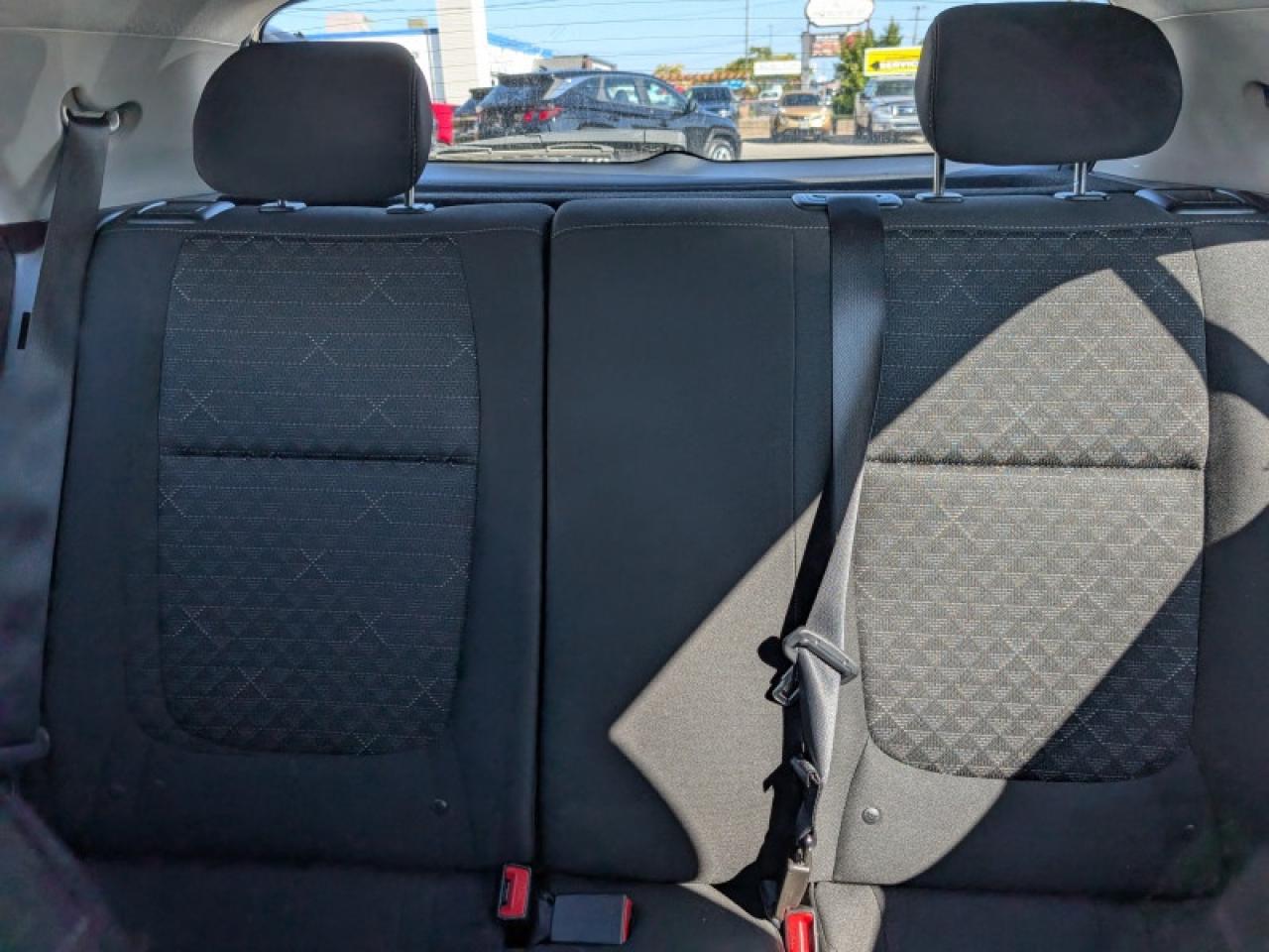 2022 Kia Rio 5-Door LX+  **REAR CAM - HTD SEATS** Photo