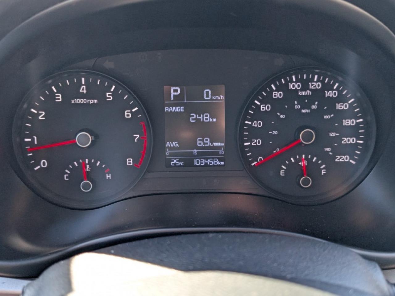 2022 Kia Rio 5-Door LX+  **REAR CAM - HTD SEATS** Photo