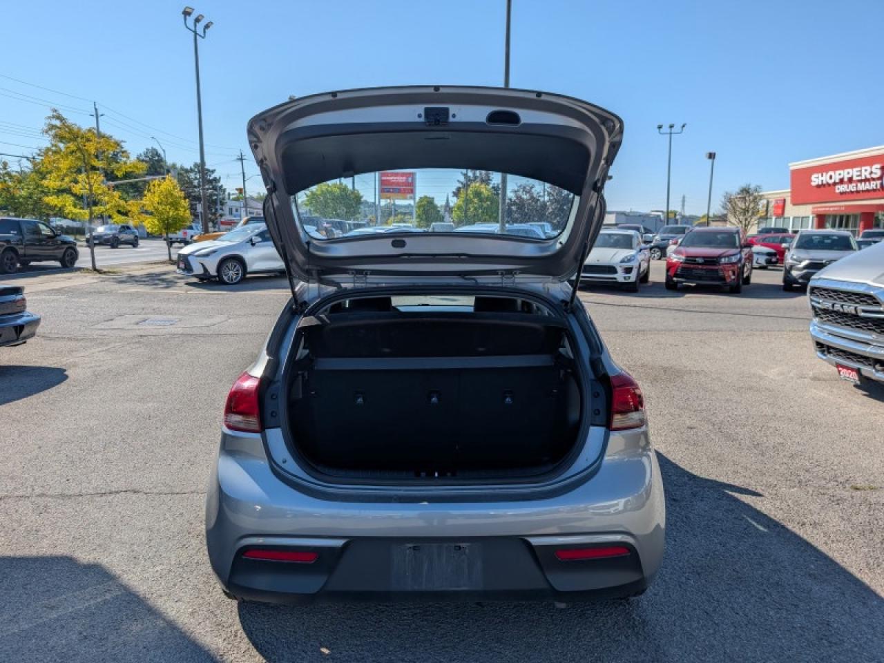 2022 Kia Rio 5-Door LX+  **REAR CAM - HTD SEATS** Photo