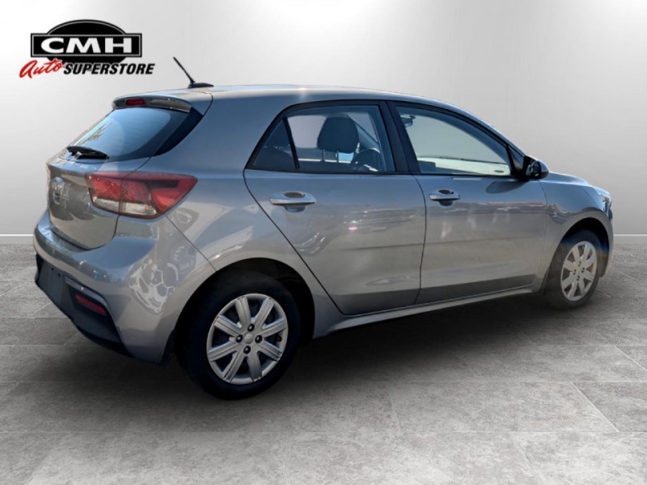 2022 Kia Rio 5-Door LX+  **REAR CAM - HTD SEATS** Photo