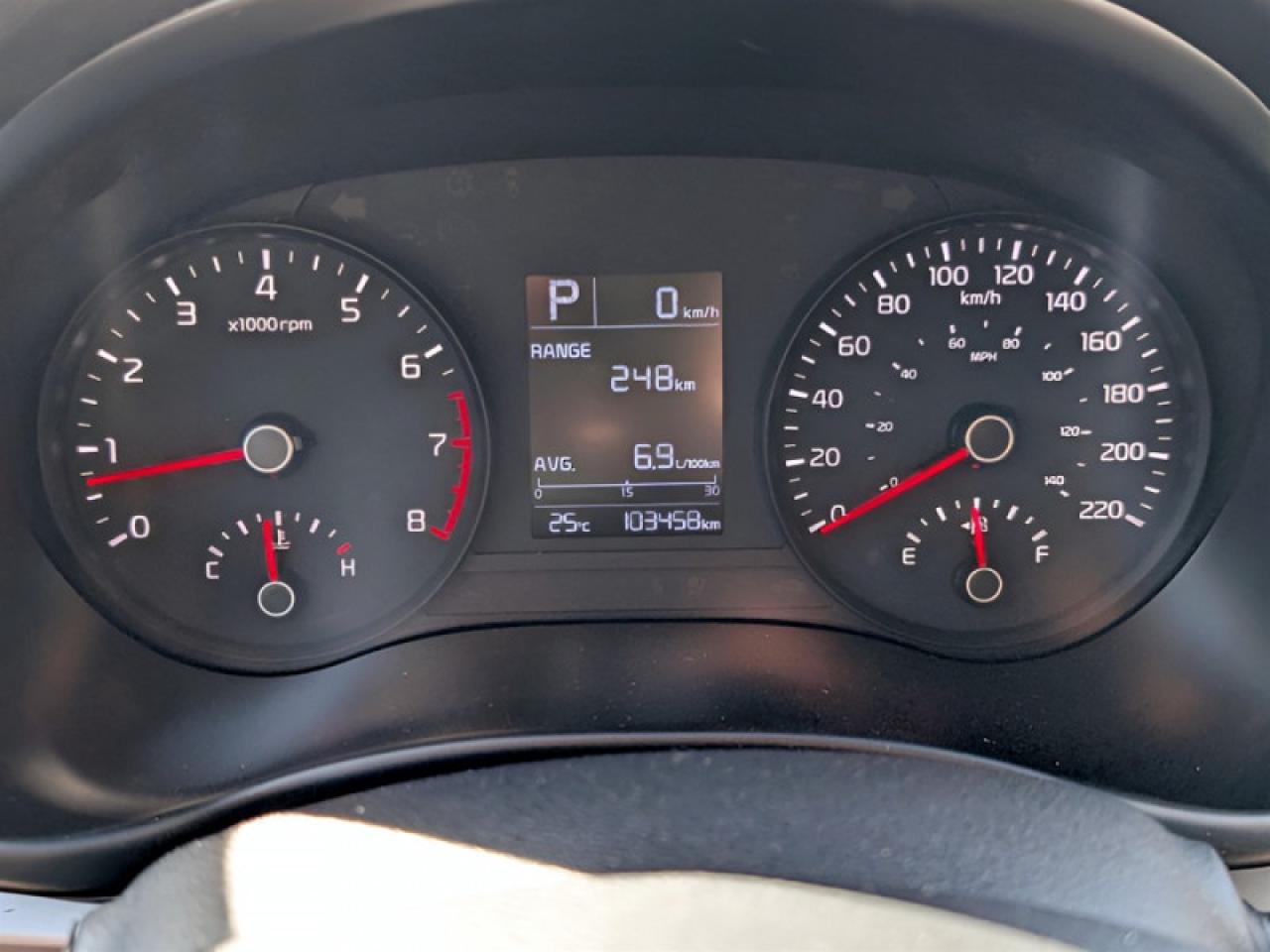 2022 Kia Rio 5-Door LX+  **REAR CAM - HTD SEATS** Photo