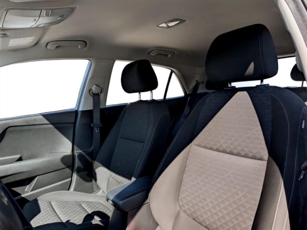 2022 Kia Rio 5-Door LX+  **REAR CAM - HTD SEATS** Photo