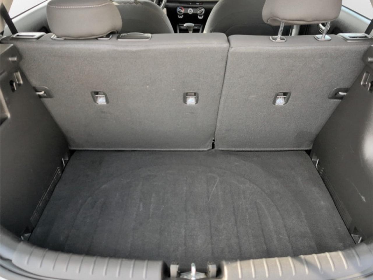 2022 Kia Rio 5-Door LX+  **REAR CAM - HTD SEATS** Photo