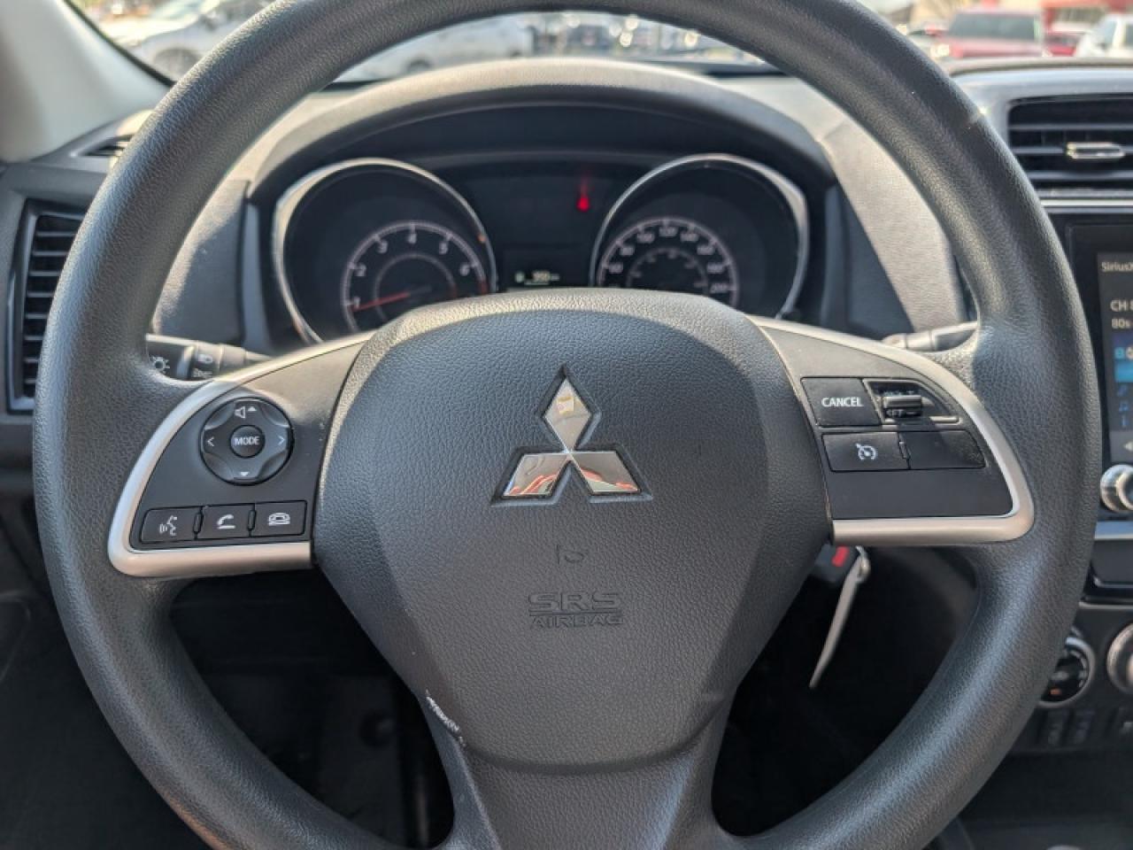 2023 Mitsubishi RVR ES  **HTD SEATS - APPLE CP** Photo