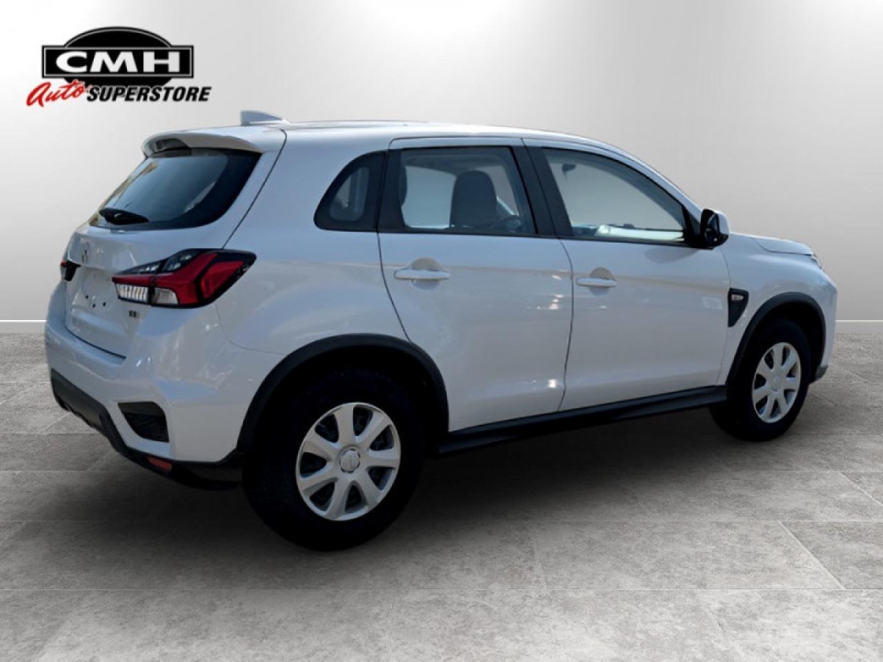 2023 Mitsubishi RVR ES  **HTD SEATS - APPLE CP** Photo4