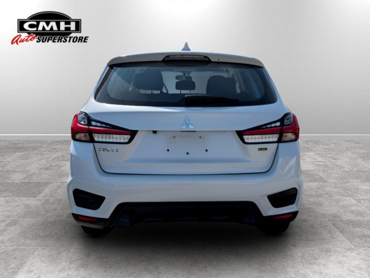 2023 Mitsubishi RVR ES  **HTD SEATS - APPLE CP** Photo3