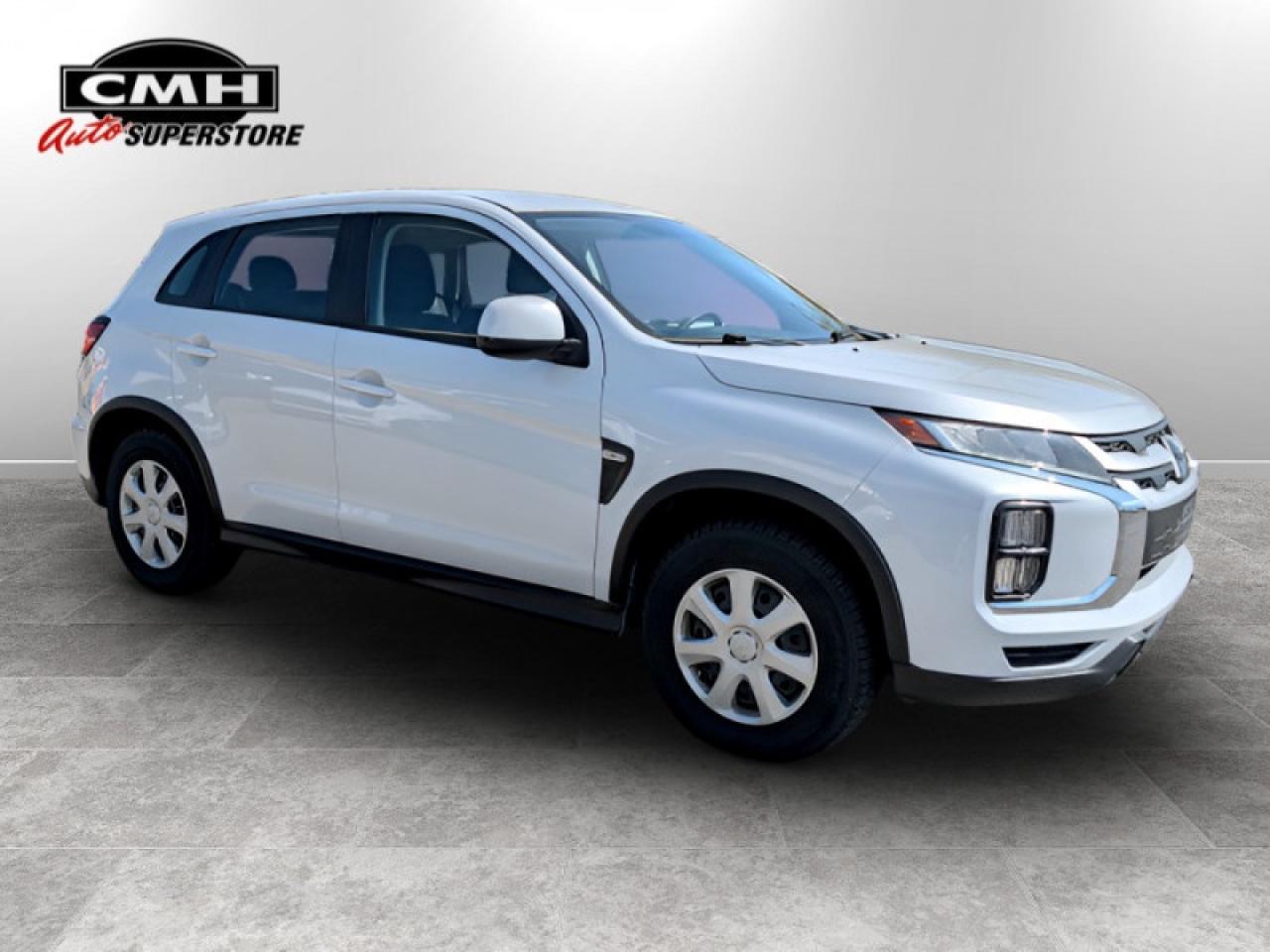 2023 Mitsubishi RVR ES  **HTD SEATS - APPLE CP** Photo