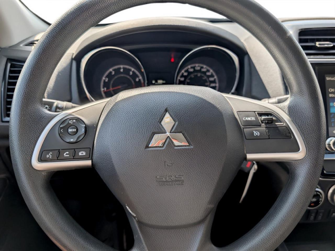 2023 Mitsubishi RVR ES  **HTD SEATS - APPLE CP** Photo