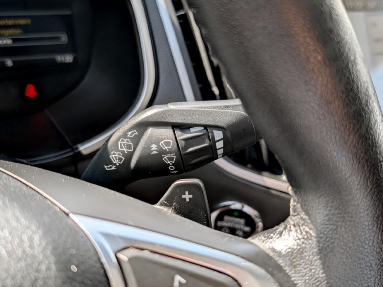 2018 Ford Edge SEL  **CANADIAN TOURING PACKAGE** Photo