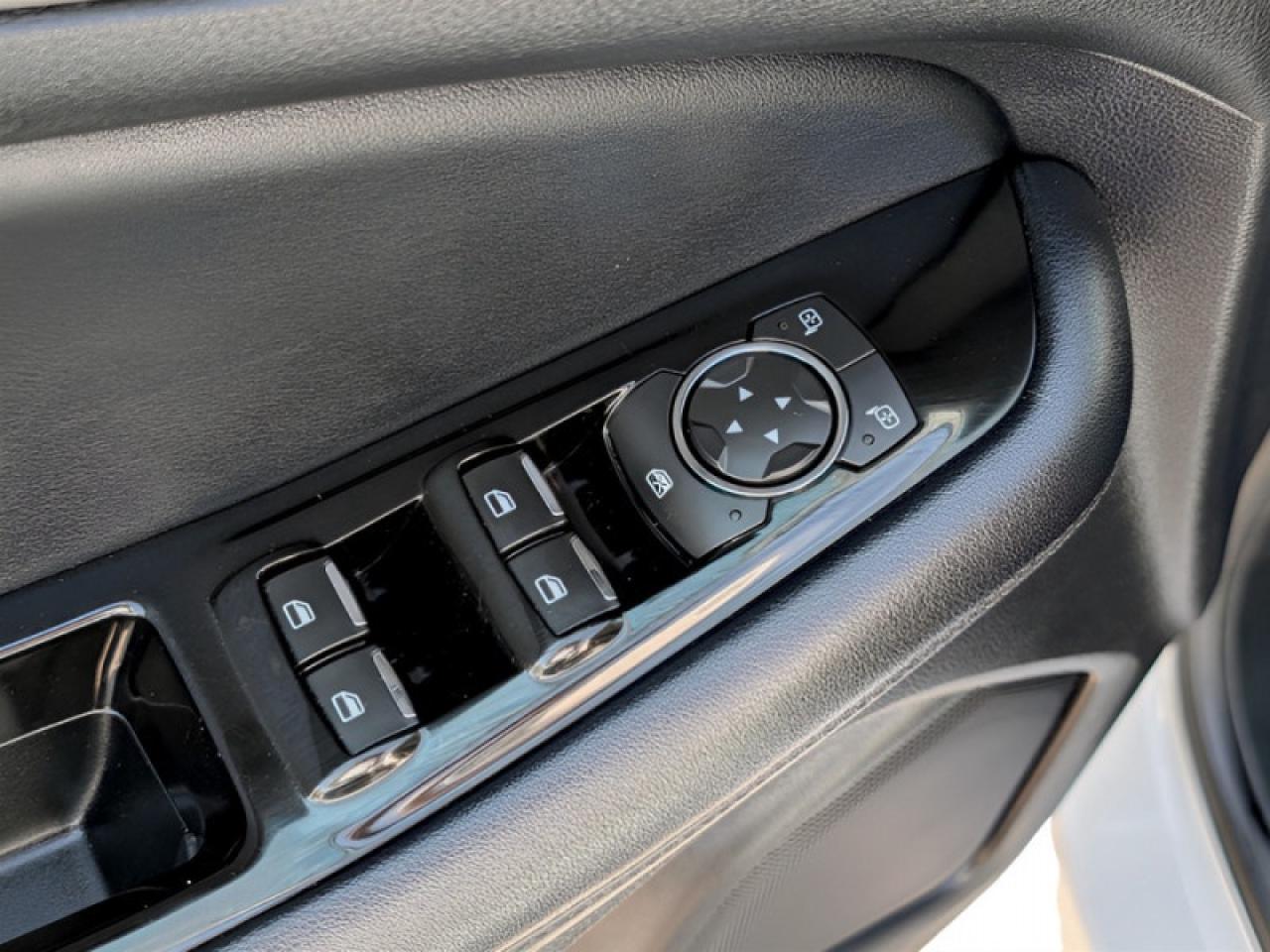 2018 Ford Edge SEL  **CANADIAN TOURING PACKAGE** Photo